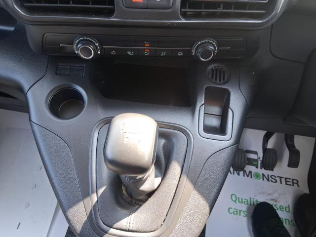 2023 Peugeot Partner 1000 1.5 Bluehdi 100 Professional Premium + Van (NU73YFJ) Image 27