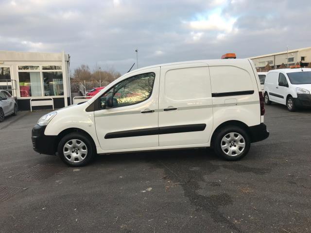 2018 Peugeot Partner L1 850 1.6 BLUEHDI 100 PROFESSIONAL (NON S/S)EURO 6 (NV18ANP) Image 4