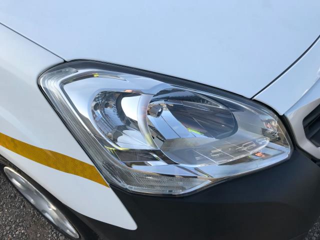 2018 Peugeot Partner 850 1.6 Bluehdi 100 Professional Van [Non Ss] EURO 6 (NV18HAX) Image 18