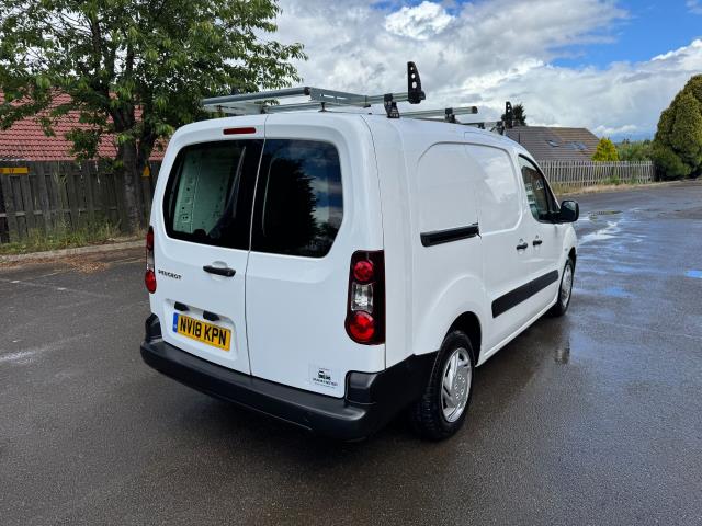 2018 Peugeot Partner 715 S 1.6 Bluehdi 100 Crew Van EURO 6 (NV18KPN) Image 9