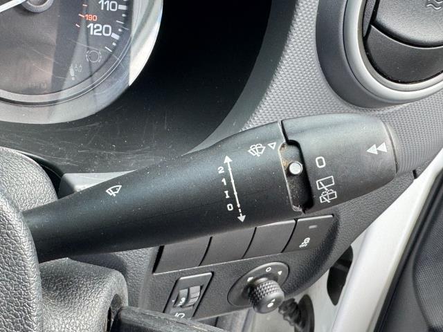 2018 Peugeot Partner 715 S 1.6 Bluehdi 100 Crew Van EURO 6 (NV18KPN) Image 23