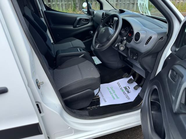 2018 Peugeot Partner 715 S 1.6 Bluehdi 100 Crew Van EURO 6 (NV18KPN) Image 13