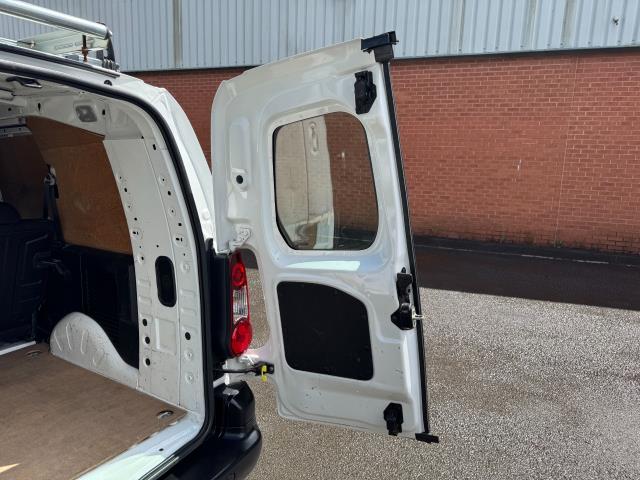2018 Peugeot Partner 715 S 1.6 Bluehdi 100 Crew Van EURO 6 (NV18KPN) Image 61