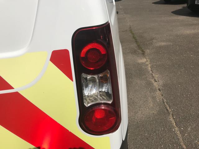 2018 Peugeot Partner 850 1.6 Bluehdi 100 Professional Van EURO 6 (NV18OUX) Image 49