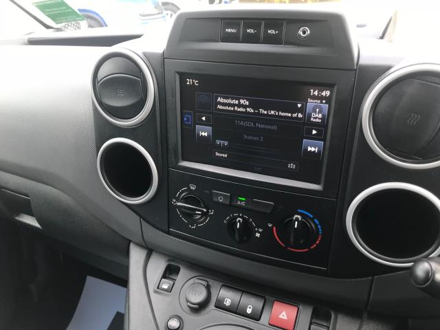 2018 Peugeot Partner 850 1.6 Bluehdi 100 Professional Van EURO 6 (NV18OUX) Image 26