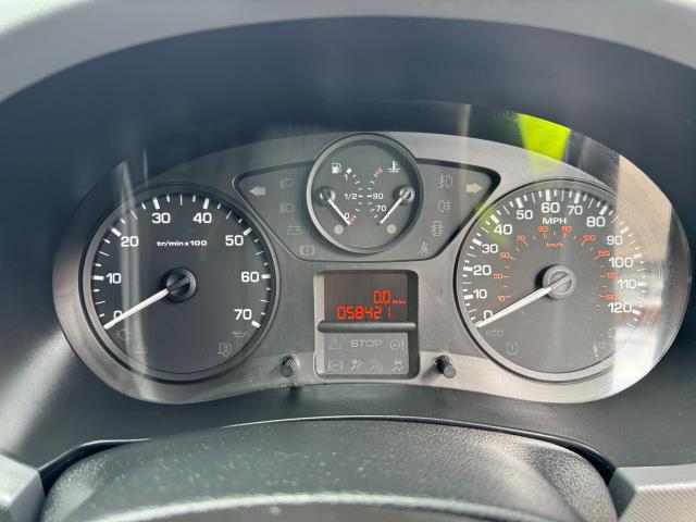 2018 Peugeot Partner L2 750 S 1.6 Bluehdi 100 Van [Non Start Stop] (NV18ZWJ) Image 9