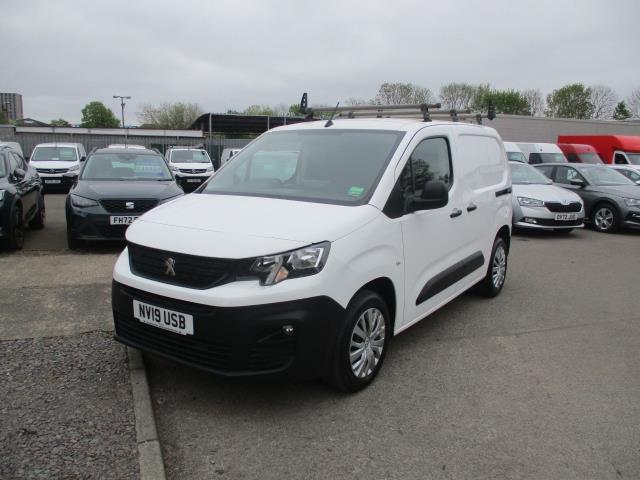 2019 Peugeot Partner 1000 1.5 Bluehdi 100 Professional Van (NV19USB) Image 9