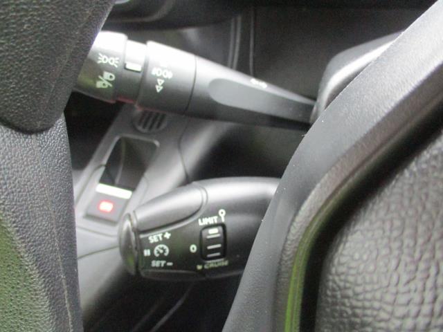 2019 Peugeot Partner 1000 1.5 Bluehdi 100 Professional Van (NV19USB) Image 18