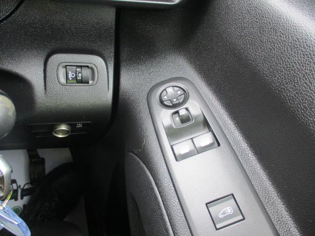 2019 Peugeot Partner 1000 1.5 Bluehdi 100 Professional Van (NV19USB) Image 16