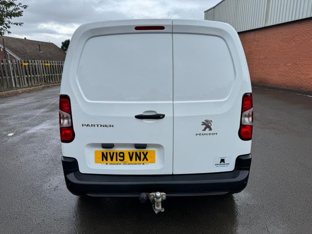 2019 Peugeot Partner 1000 1.5BLUE HDI 100PS PROFESSIONAL EURO 6 (NV19VNX) Image 6