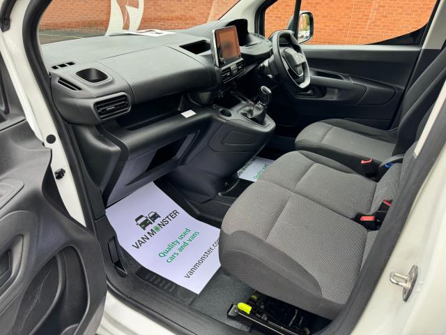 2019 Peugeot Partner 1000 1.5BLUE HDI 100PS PROFESSIONAL EURO 6 (NV19VNX) Image 26