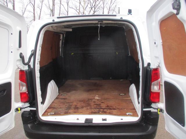 2019 Peugeot Partner 1000 1.5 Bluehdi 100 Professional Van (NV19WYC) Image 29