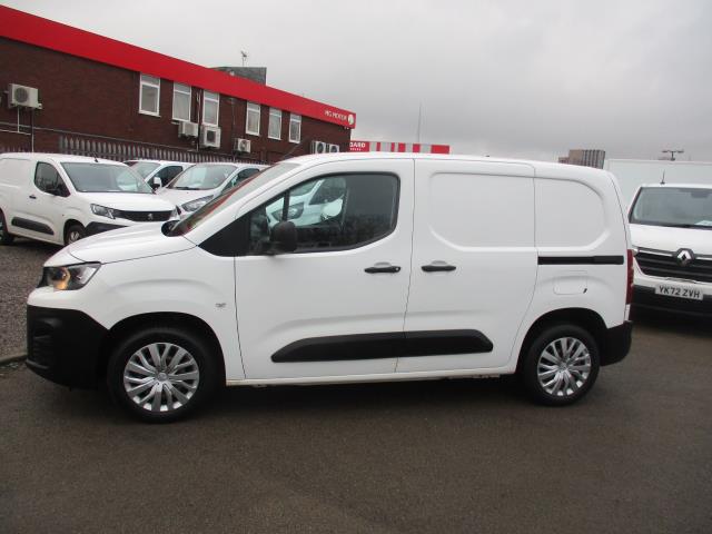 2019 Peugeot Partner 1000 1.5 Bluehdi 100 Professional Van (NV19WYC) Image 8