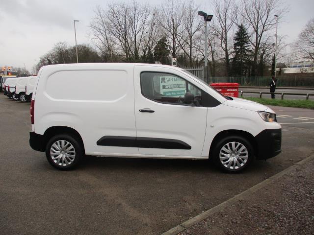 2019 Peugeot Partner 1000 1.5 Bluehdi 100 Professional Van (NV19WYC) Image 3