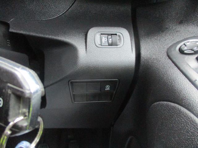 2019 Peugeot Partner 1000 1.5 Bluehdi 100 Professional Van (NV19WYC) Image 18