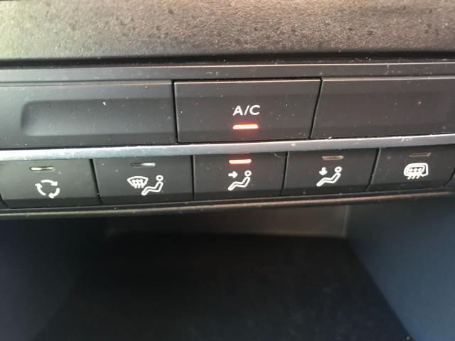 2019 Peugeot Partner STANDARD 1000 1.6 BLUEHDI 100 PROFESSIONAL EURO 6 (NV19YJA) Image 34