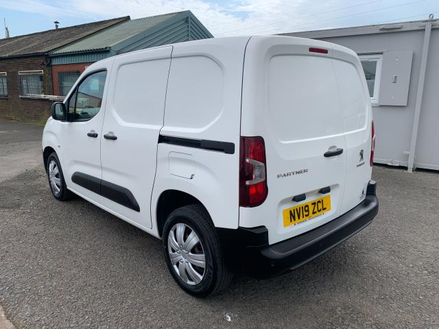 2019 Peugeot Partner 1000 1.5 Bluehdi 100 Professional Van, * Speed restricted to 70 Mph* (NV19ZCL) Image 10