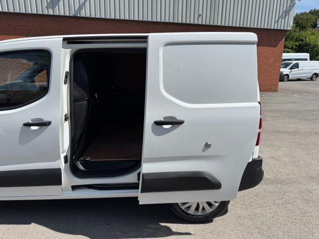 2019 Peugeot Partner 1000 1.5 Bluehdi 100 Professional Van *70 MPH SPEED RESTRICTED (NV19ZFH) Image 41