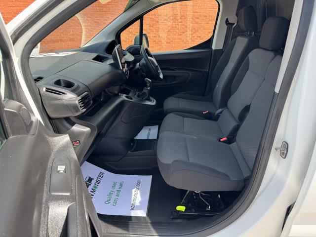 2019 Peugeot Partner 1000 1.5 Bluehdi 100 Professional Van *70 MPH SPEED RESTRICTED (NV19ZFH) Image 30