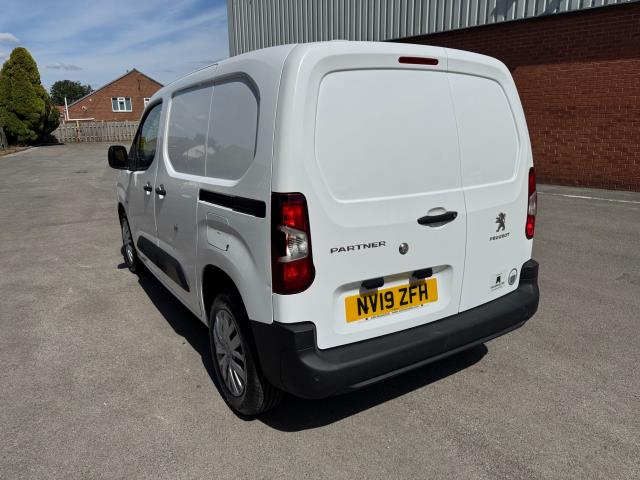 2019 Peugeot Partner 1000 1.5 Bluehdi 100 Professional Van *70 MPH SPEED RESTRICTED (NV19ZFH) Image 7