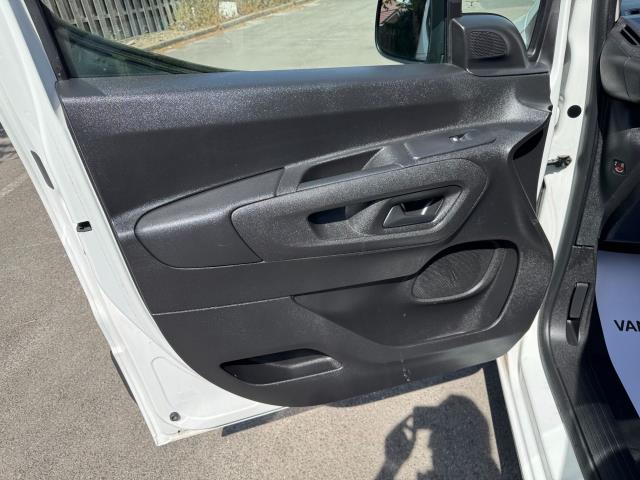 2019 Peugeot Partner 1000 1.5 Bluehdi 100 Professional Van *70 MPH SPEED RESTRICTED (NV19ZFH) Image 33