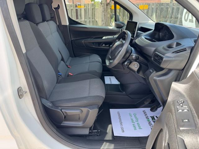 2019 Peugeot Partner 1000 1.5 Bluehdi 100 Professional Van *70 MPH SPEED RESTRICTED (NV19ZFH) Image 15