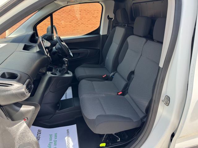 2019 Peugeot Partner 1000 1.5 Bluehdi 100 Professional Van *70 MPH SPEED RESTRICTED (NV19ZFH) Image 31