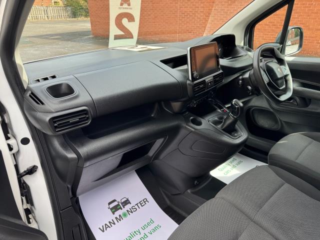 2020 Peugeot Partner 1000 1.5 Bluehdi 100 Professional Van (NV20BGZ) Image 29