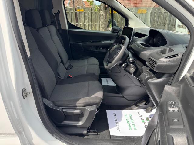 2020 Peugeot Partner 1000 1.5 Bluehdi 100 Professional Van (NV20BGZ) Image 15