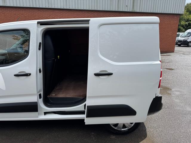 2020 Peugeot Partner 1000 1.5 Bluehdi 100 Professional Van (NV20BGZ) Image 41