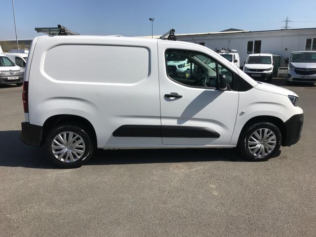 2020 Peugeot Partner 1000 1.5 Bluehdi 100 Professional Van (NV20CXO) Image 12