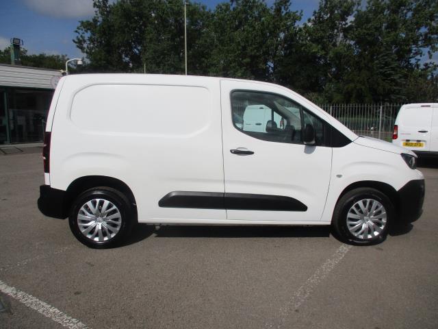 2020 Peugeot Partner STANDARD 1000 1.5 BLUE HDI 100PS PROFESSIONAL (NV20CYT) Image 3