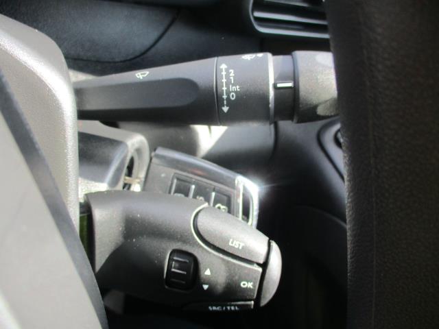 2020 Peugeot Partner STANDARD 1000 1.5 BLUE HDI 100PS PROFESSIONAL (NV20CYT) Image 17