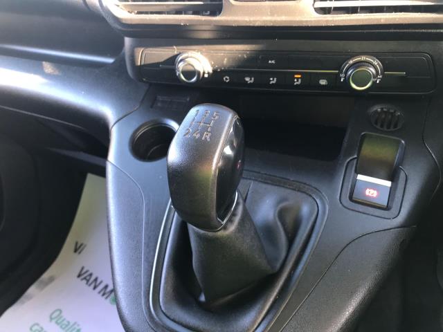 2020 Peugeot Partner L2 950 1.5BLUE HDI 100PS PROFESSIONAL EURO 6 (NV20EDO) Image 16