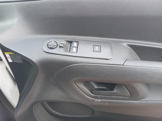 2020 Peugeot Partner 1000 1.5 Bluehdi 100 Grip Van (LIMITED TO 70MPH) (NV20EDR) Image 31