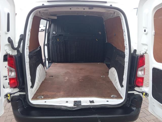 2020 Peugeot Partner 1000 1.5 Bluehdi 100 Grip Van (LIMITED TO 70MPH) (NV20EDR) Image 12