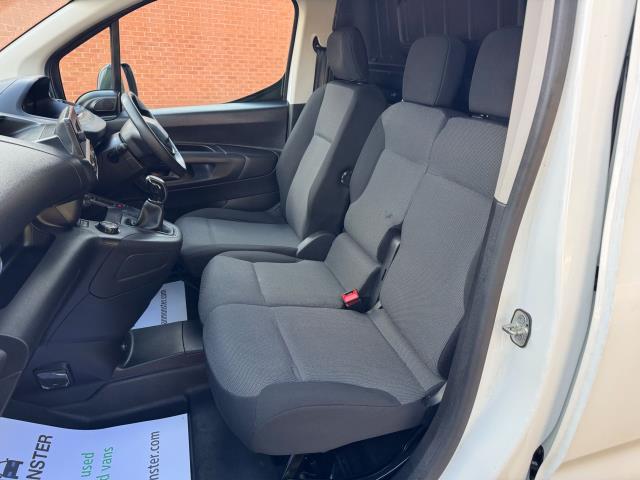 2020 Peugeot Partner 1000 1.5 Bluehdi 100 Grip Van (NV20EEB) Image 33