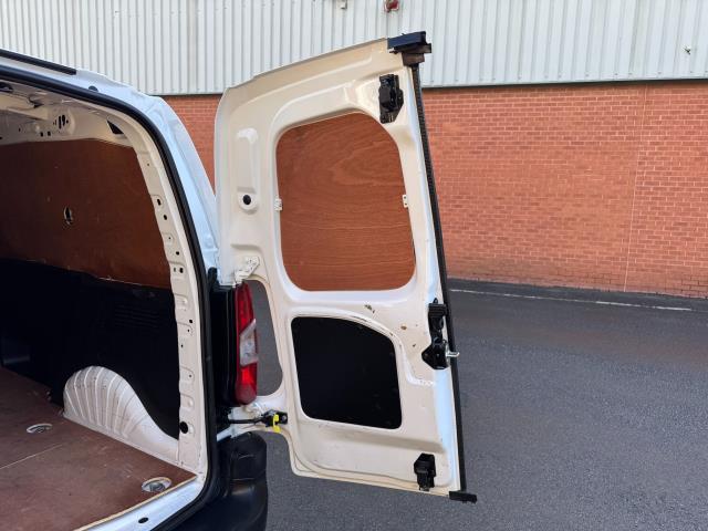 2020 Peugeot Partner 1000 1.5 Bluehdi 100 Grip Van (NV20EEB) Image 51