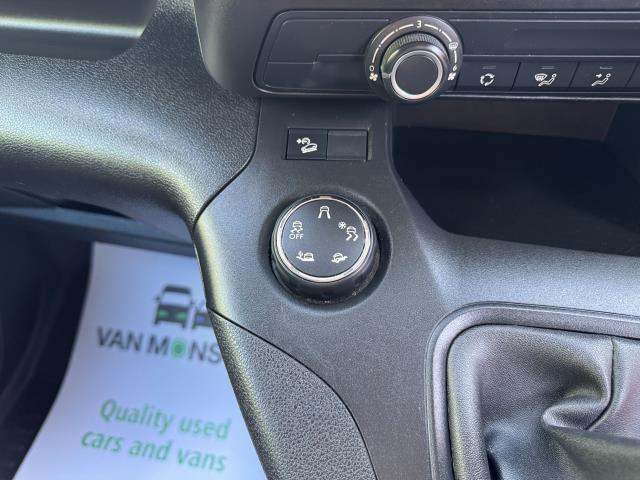 2020 Peugeot Partner 1000 1.5 Bluehdi 100 Grip Van (NV20EEB) Image 28