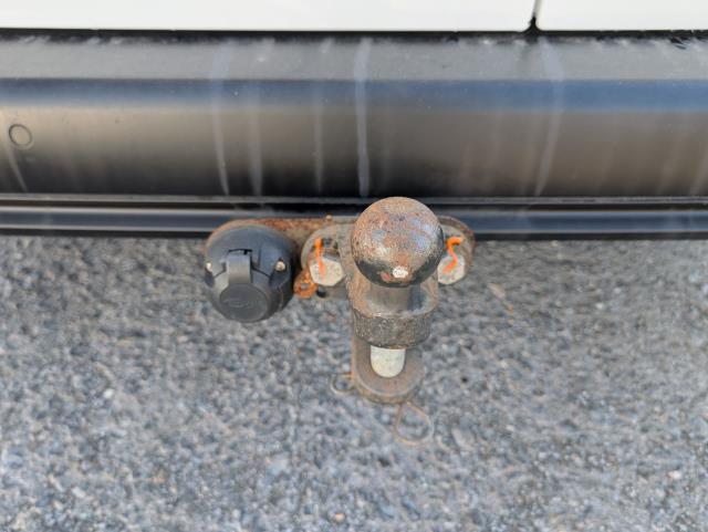 2020 Peugeot Partner 850 1.5 Bluehdi 100 Professional Crew Van (NV20EWR) Image 10