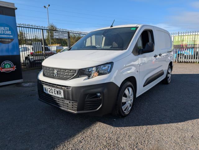 2020 Peugeot Partner 850 1.5 Bluehdi 100 Professional Crew Van (NV20EWR) Image 4