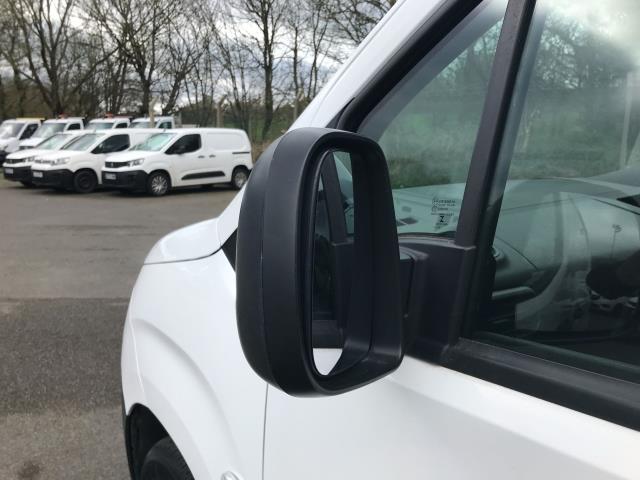 2020 Peugeot Partner 1000 1.5 Bluehdi 100 Professional Van (NV20FBA) Image 18