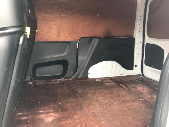 2020 Peugeot Partner 1000 1.5 Bluehdi 100 Professional Van (NV20FCC) Image 6