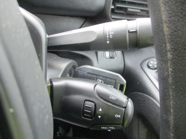 2020 Peugeot Partner 1000 1.5 Bluehdi 100 Professional Van (NV20FCE) Image 17