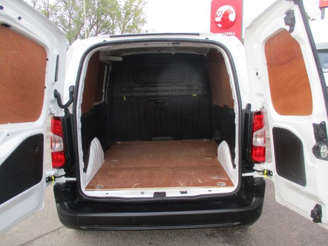 2020 Peugeot Partner 1000 1.5 Bluehdi 100 Professional Van (NV20FCE) Image 28