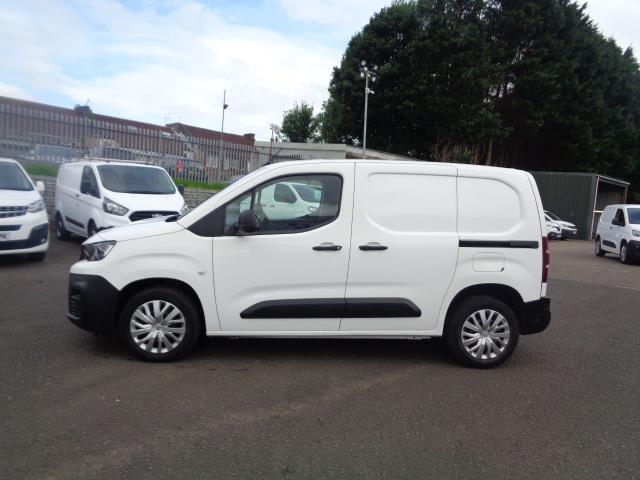 2020 Peugeot Partner 1000 1.5 Bluehdi 100 Professional Van (NV20FDN) Image 6