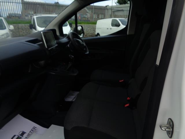2020 Peugeot Partner 1000 1.5 Bluehdi 100 Professional Van (NV20FDN) Image 19