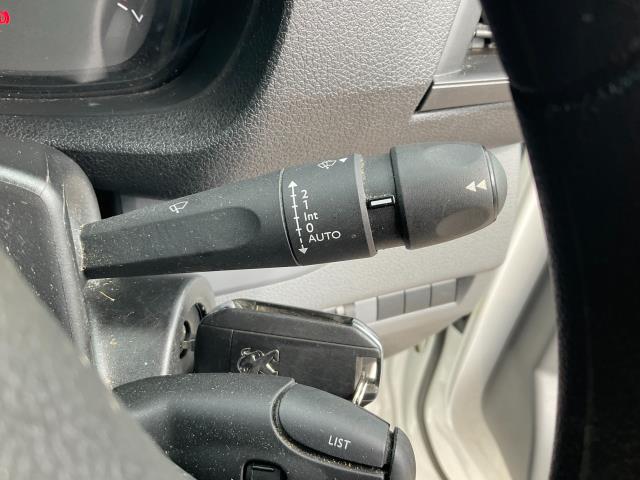 2020 Peugeot Expert 1400 2.0 Bluehdi 120 Professional Van (NV20FKB) Image 33
