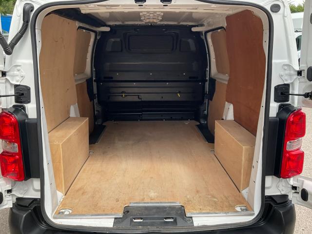 2020 Peugeot Expert 1400 2.0 Bluehdi 120 Professional Van (NV20FKB) Image 13