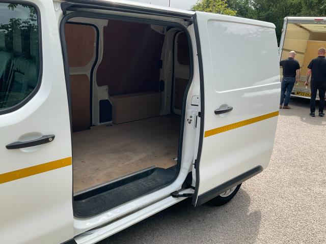2020 Peugeot Expert 1400 2.0 Bluehdi 120 Professional Van (NV20FKB) Image 8